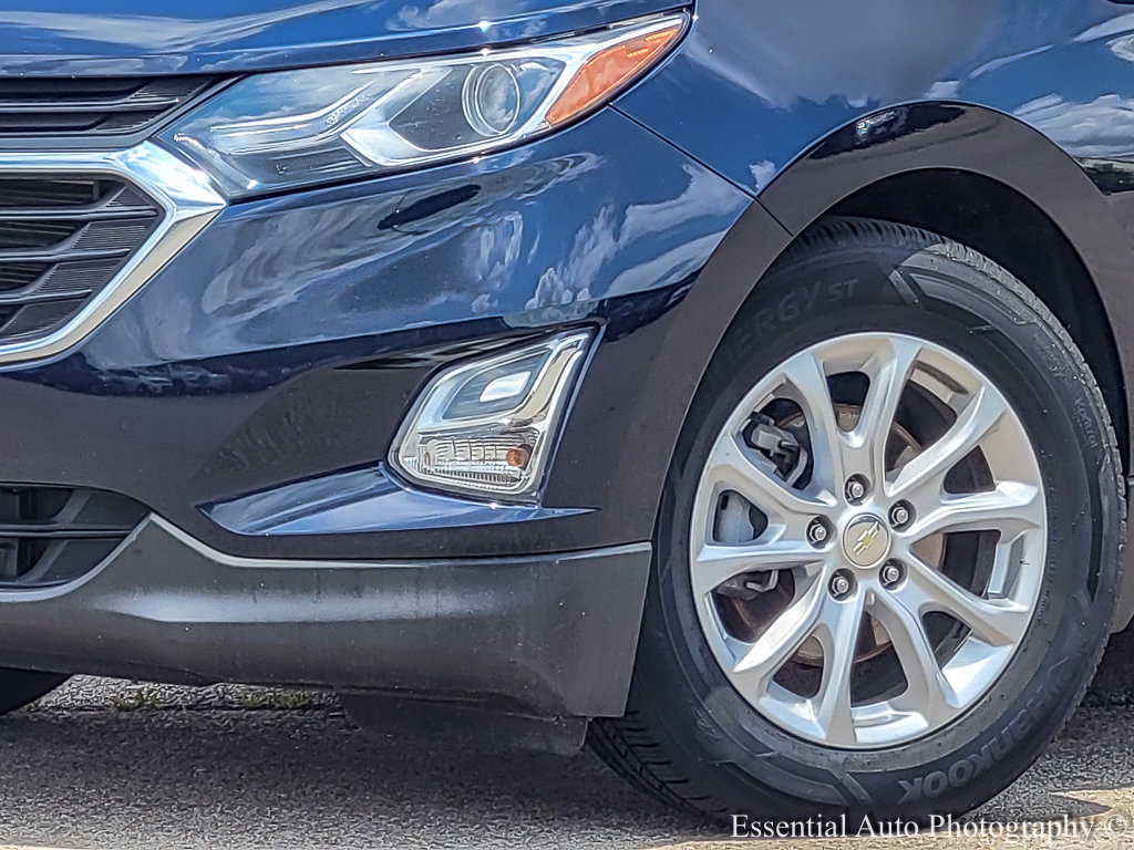 2020 Chevrolet Equinox LS photo 2