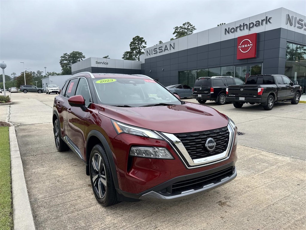 2023 Nissan Rogue SL photo 3