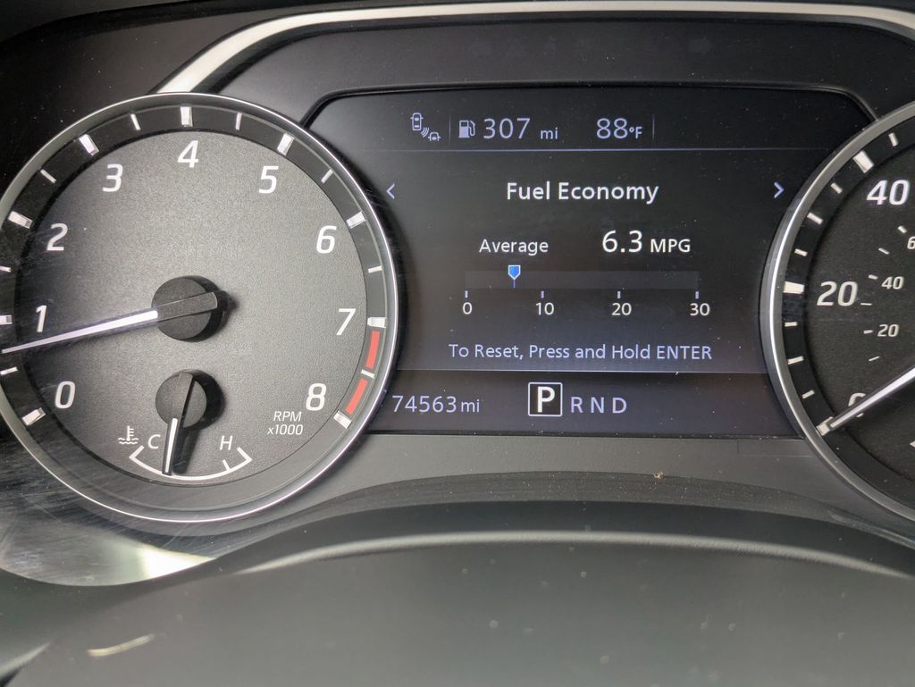 2022 Nissan Frontier SV photo 13