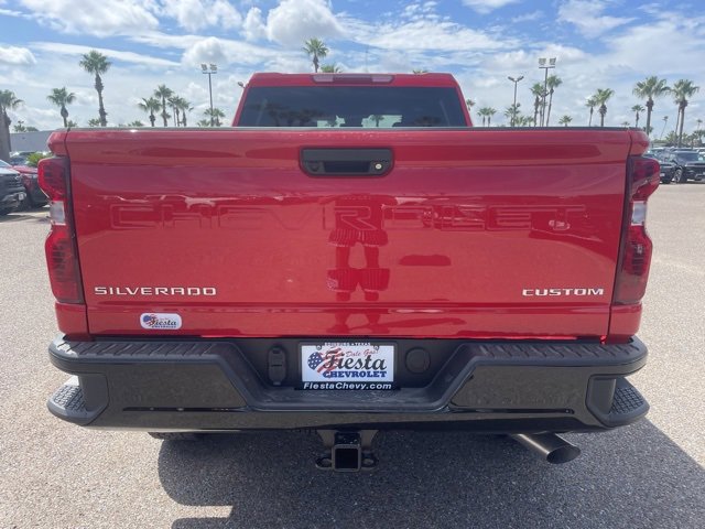 2026 Chevrolet Silverado 2500HD Custom photo 6