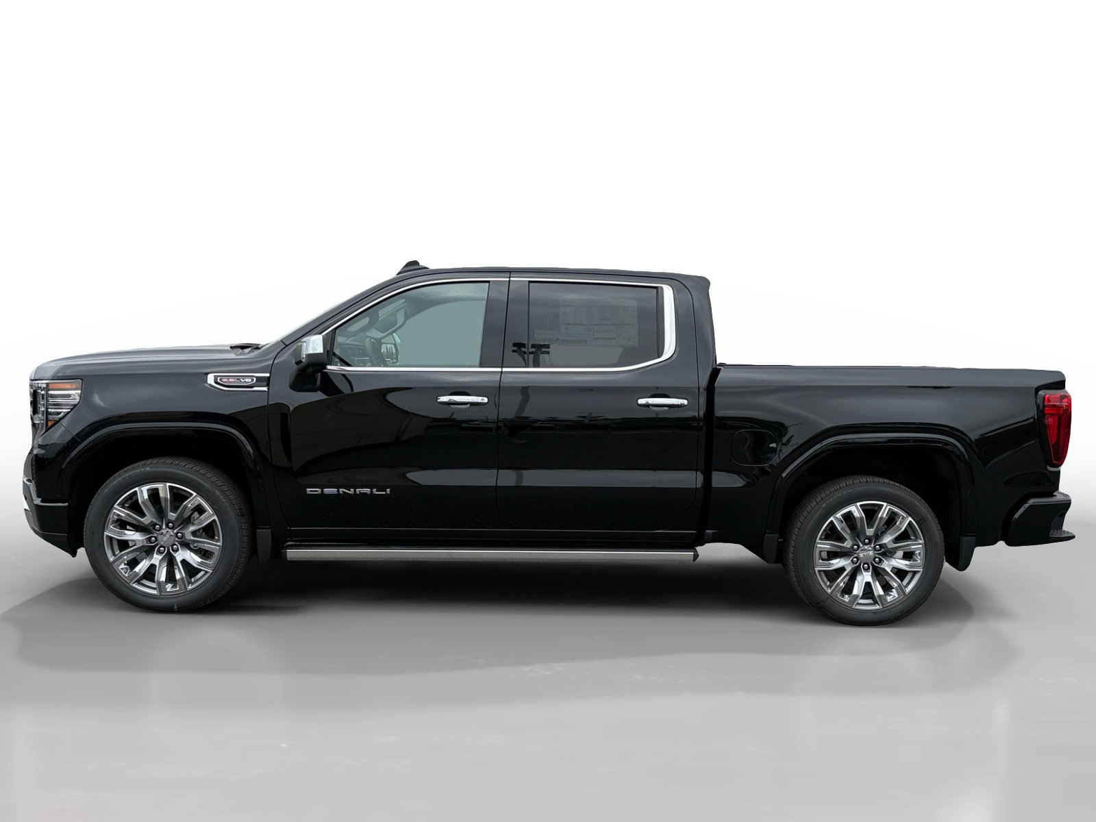 2026 Gmc Sierra Denali photo 2