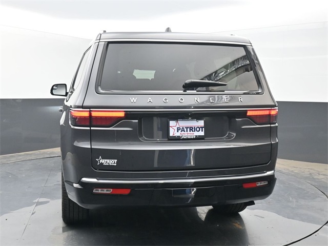 2025 Jeep Wagoneer Series III photo 4