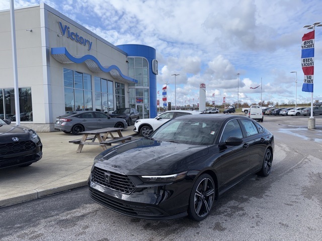 2025 Honda Accord Hybrid Sport's photo