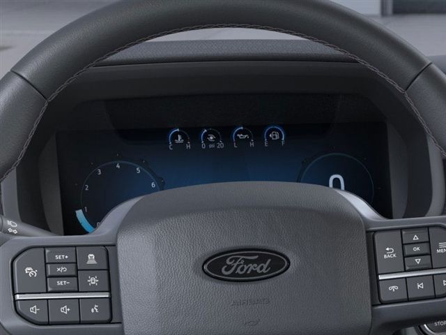 2025 Ford F-150 XLT photo 13