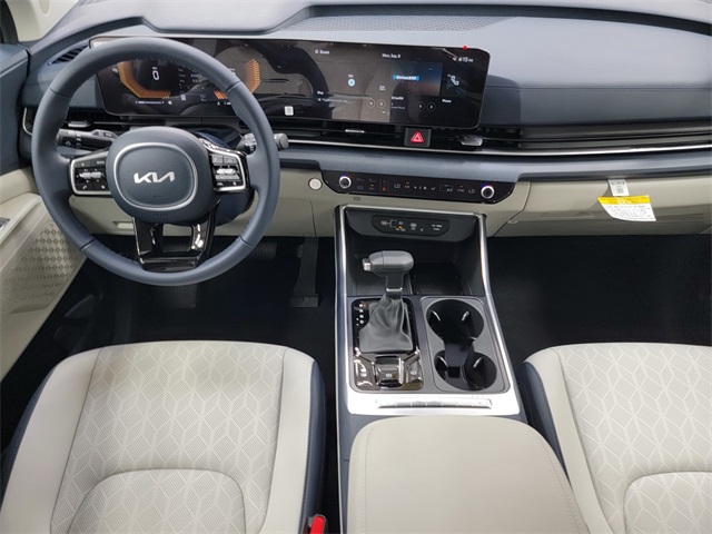 2026 Kia Carnival EX photo 18