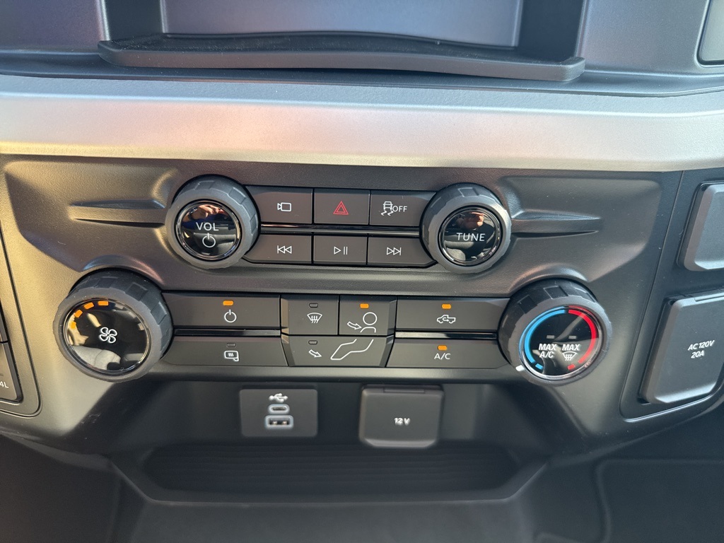 2025 Ford F-350 XL photo 22