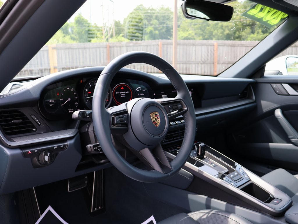 2022 Porsche 911 Targa 4 photo 4