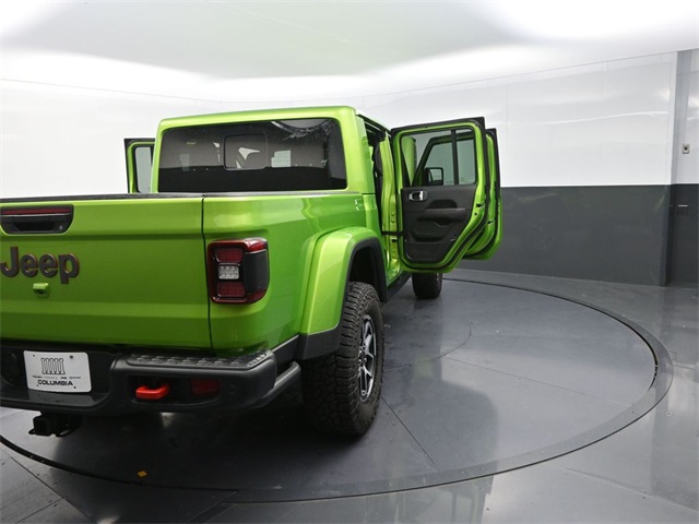 2025 Jeep Gladiator Rubicon photo 30