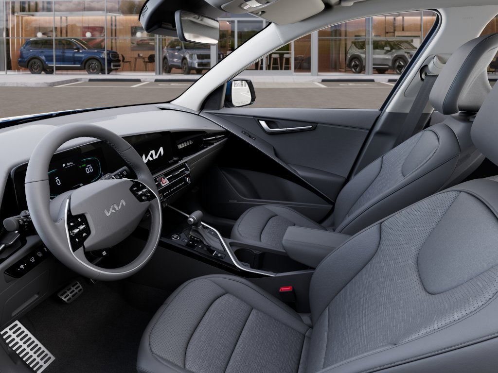 2025 Kia Niro SX Touring photo 16