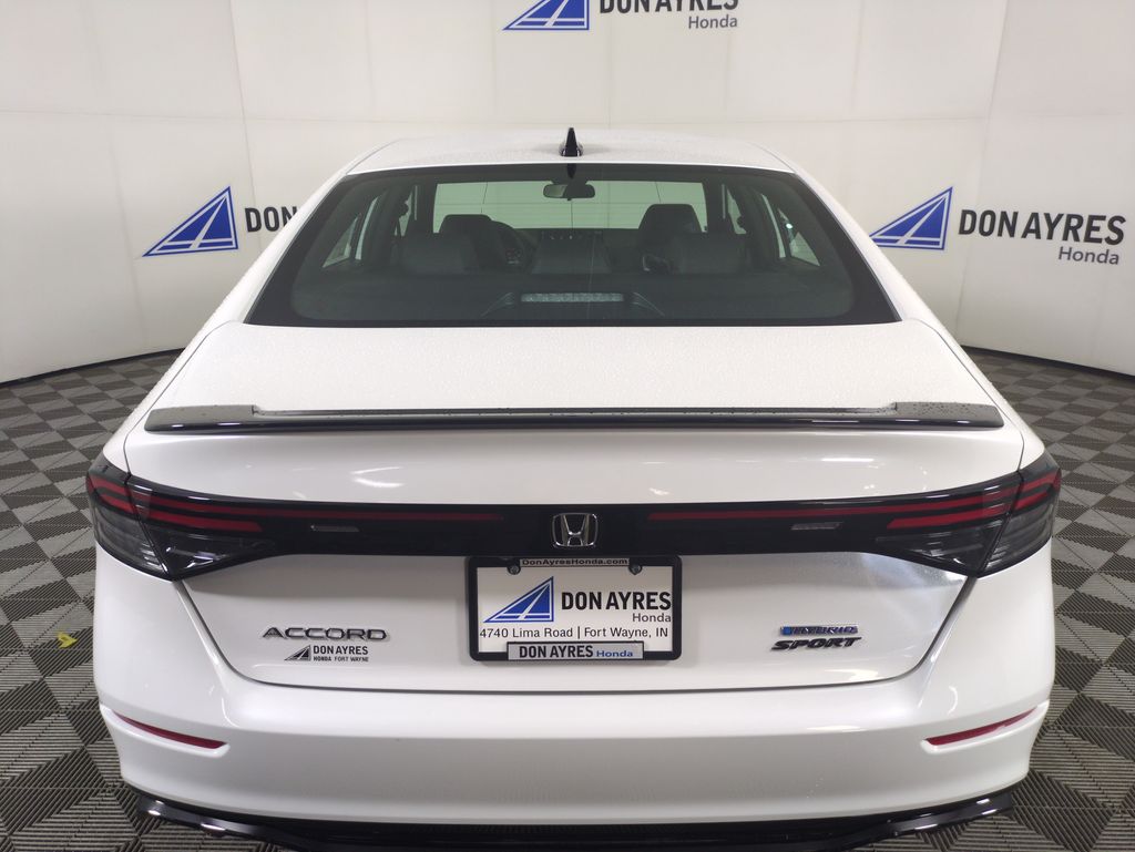 2025 Honda Accord Hybrid Sport-L photo 4