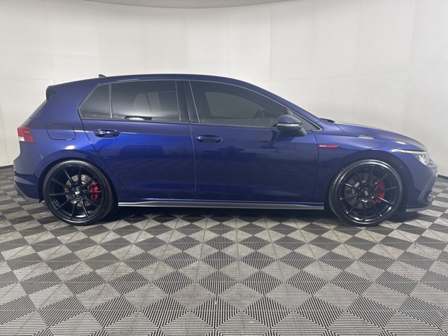 2023 Volkswagen Golf GTI S photo 2