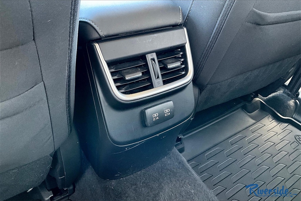 2022 Subaru Outback Premium photo 8