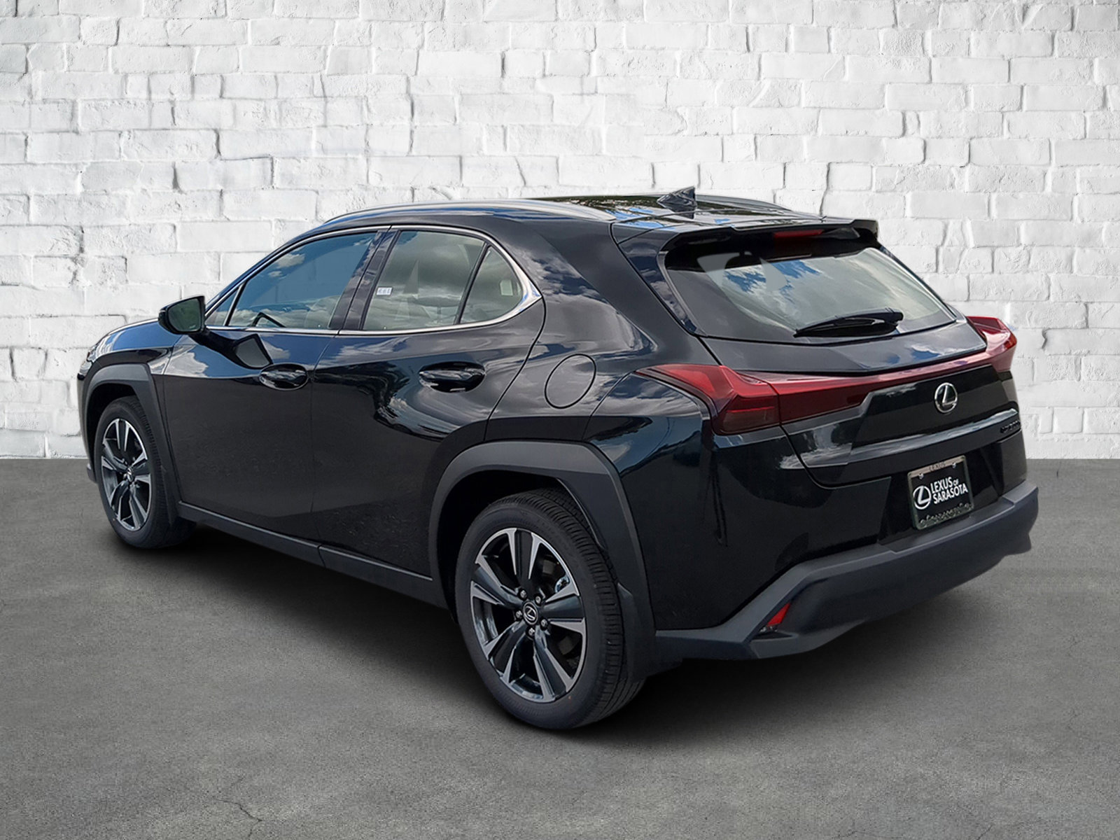 2025 Lexus UX photo 6