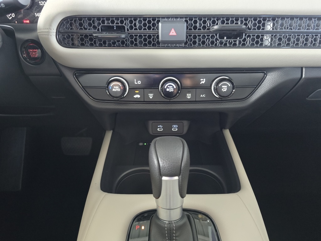 2026 Honda HR-V LX photo 25