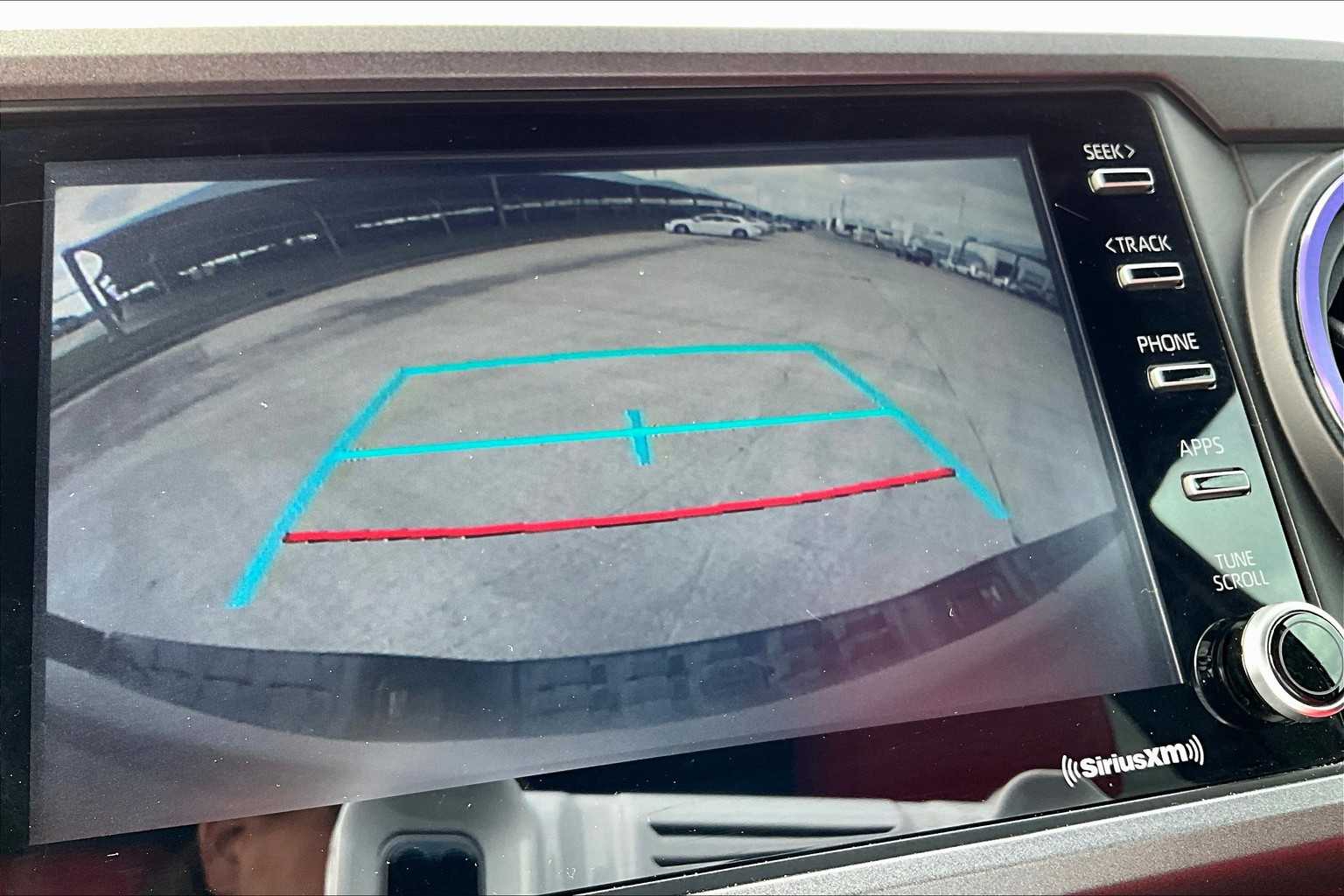 2020 Toyota Tacoma TRD photo 22
