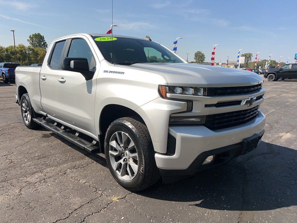 2020 Chevrolet Silverado 1500 RST photo 2