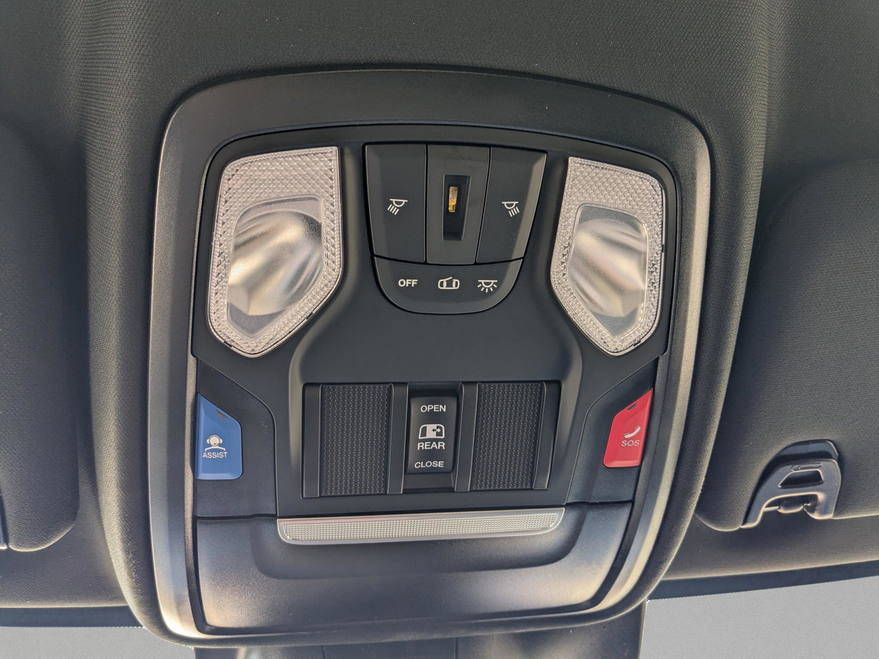 2025 Ram 2500 Big Horn photo 26