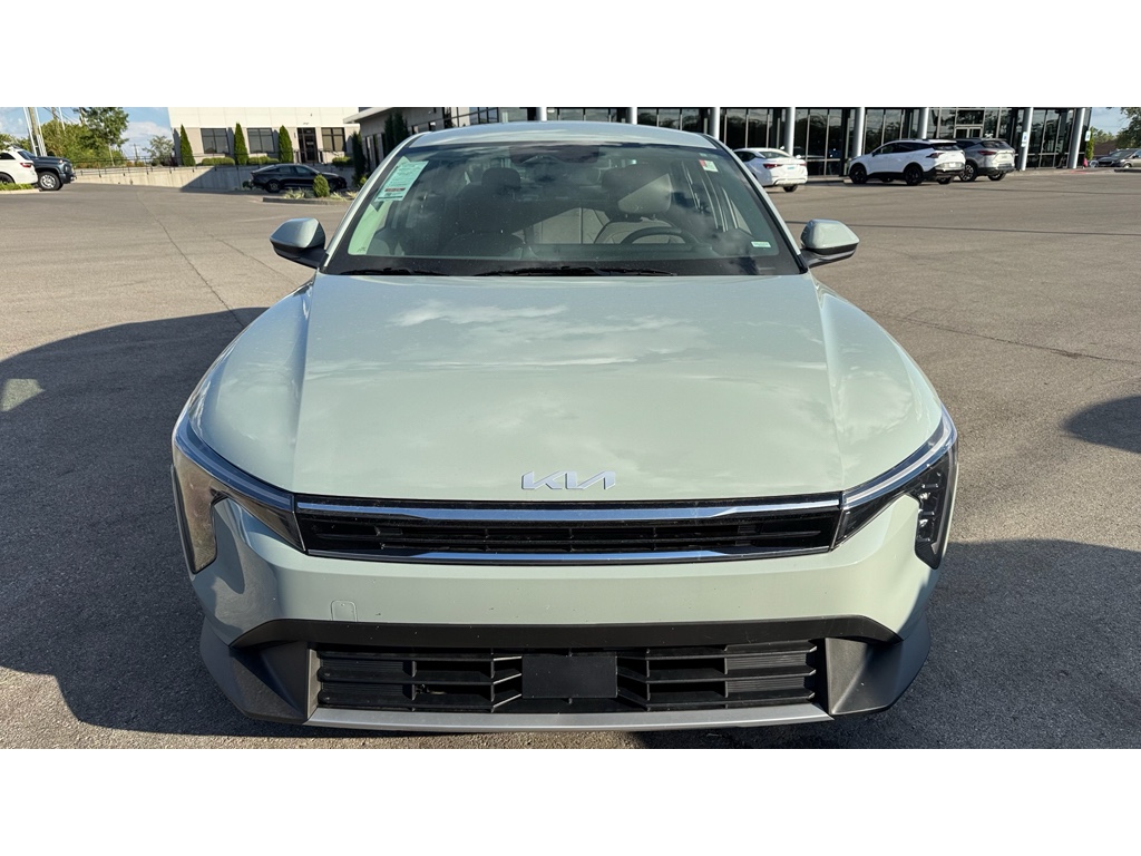2025 Kia K4 EX photo 26