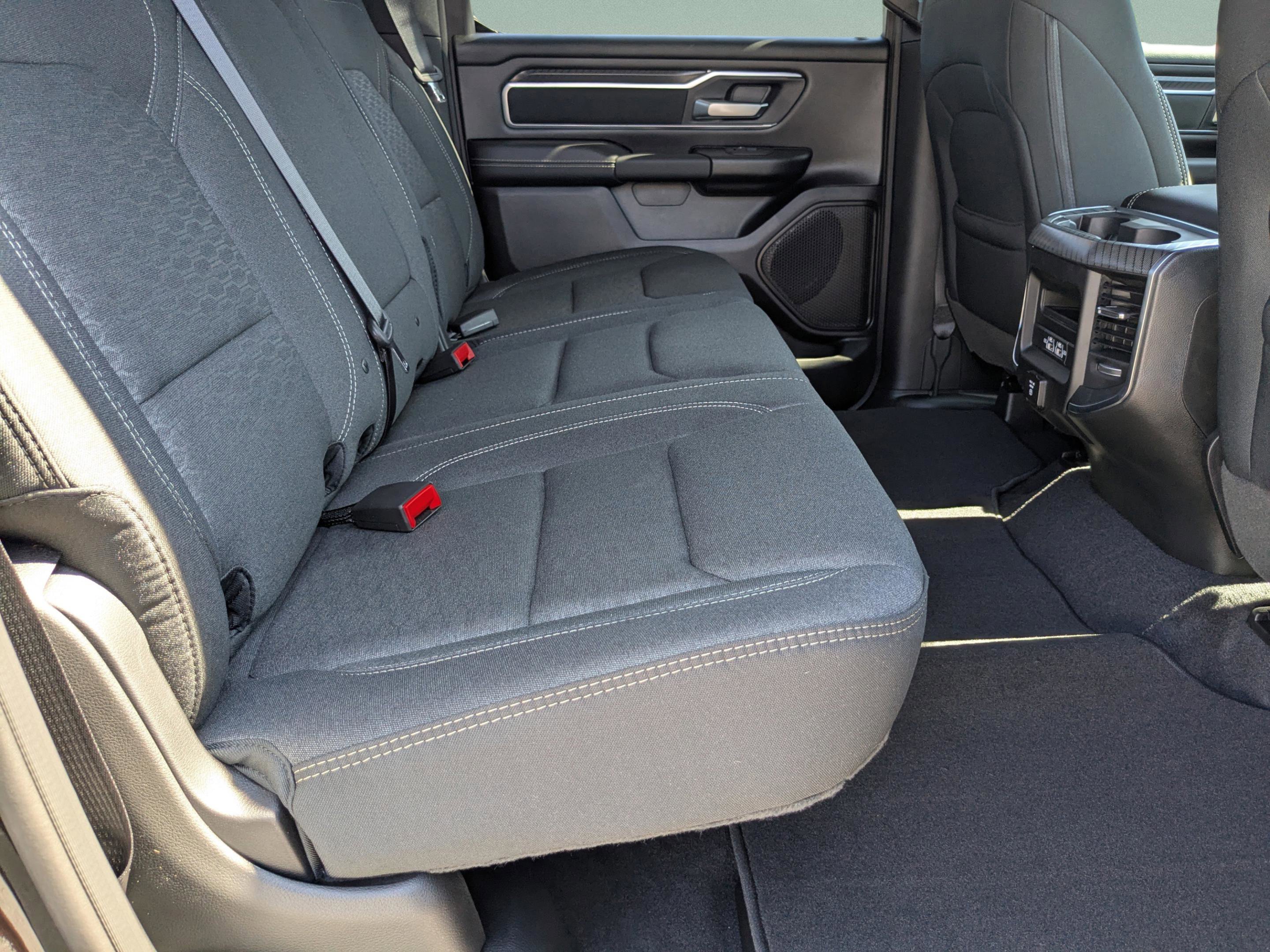 2026 Ram 1500 Big Horn photo 9