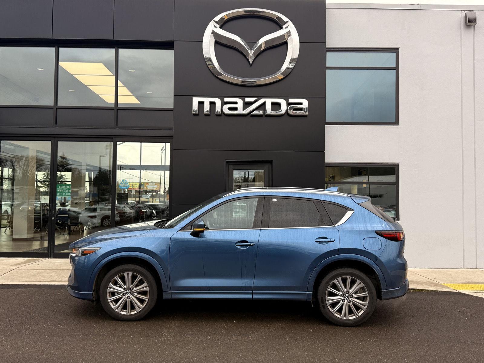 2022 Mazda CX-5 TURBO Signature's photo