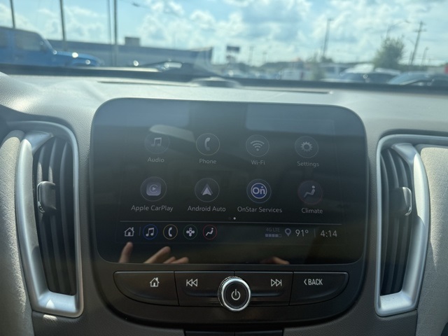 2022 Chevrolet Malibu 1LT photo 17