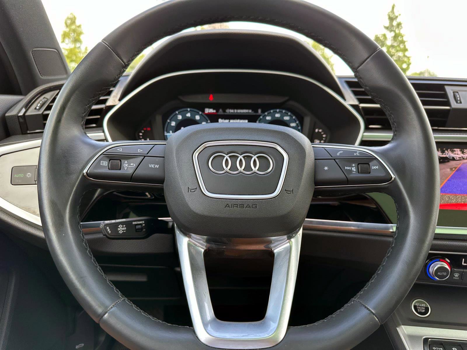 2024 Audi Q3 45 TFSI S line Premium photo 28
