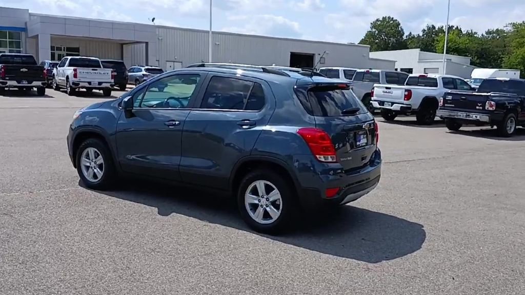 2022 Chevrolet Trax LT photo 6