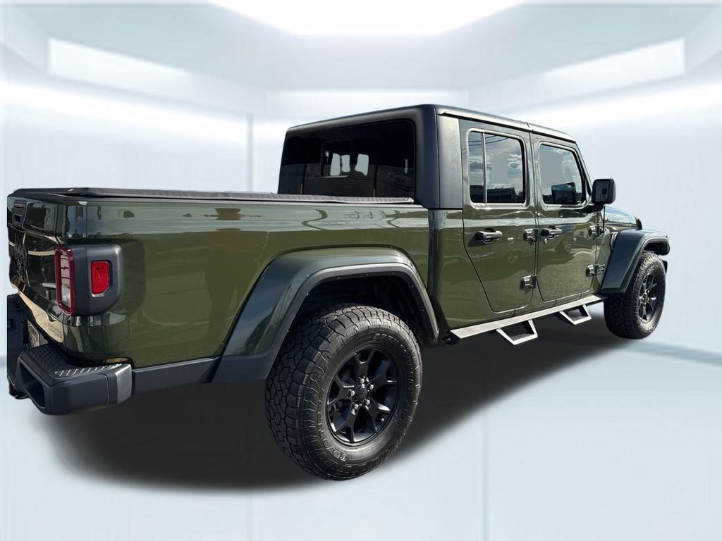 2021 Jeep Gladiator Sport photo 4