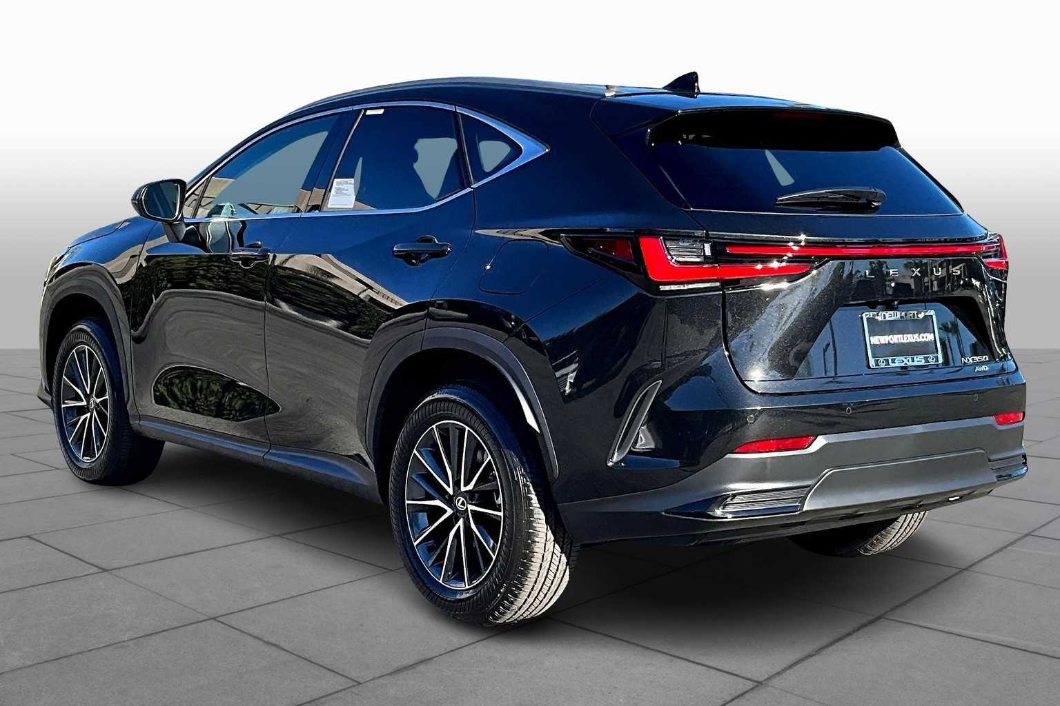 2026 Lexus NX 350 photo 7