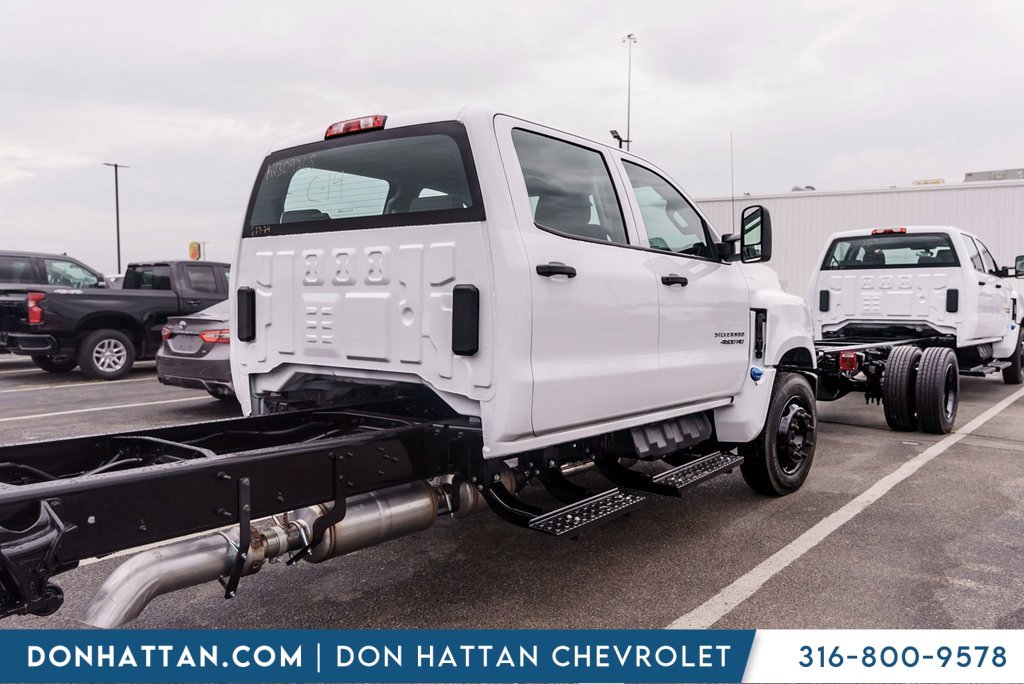 2024 Chevrolet Silverado 4500HD Work Truck photo 39