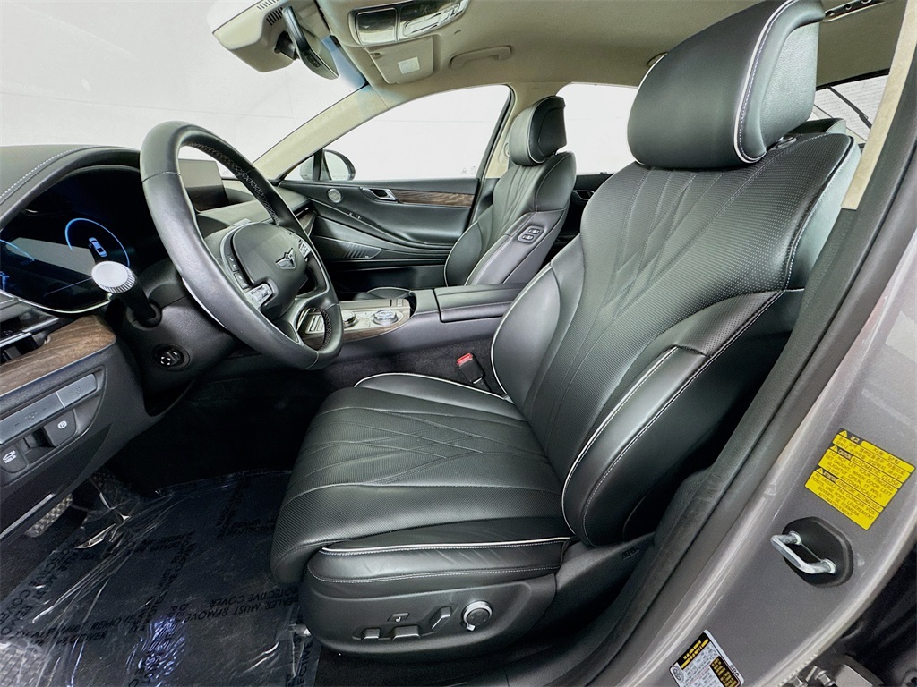 2023 Genesis Electrified G80 photo 6