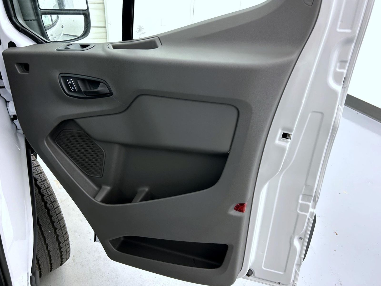 2025 Ford Transit photo 15