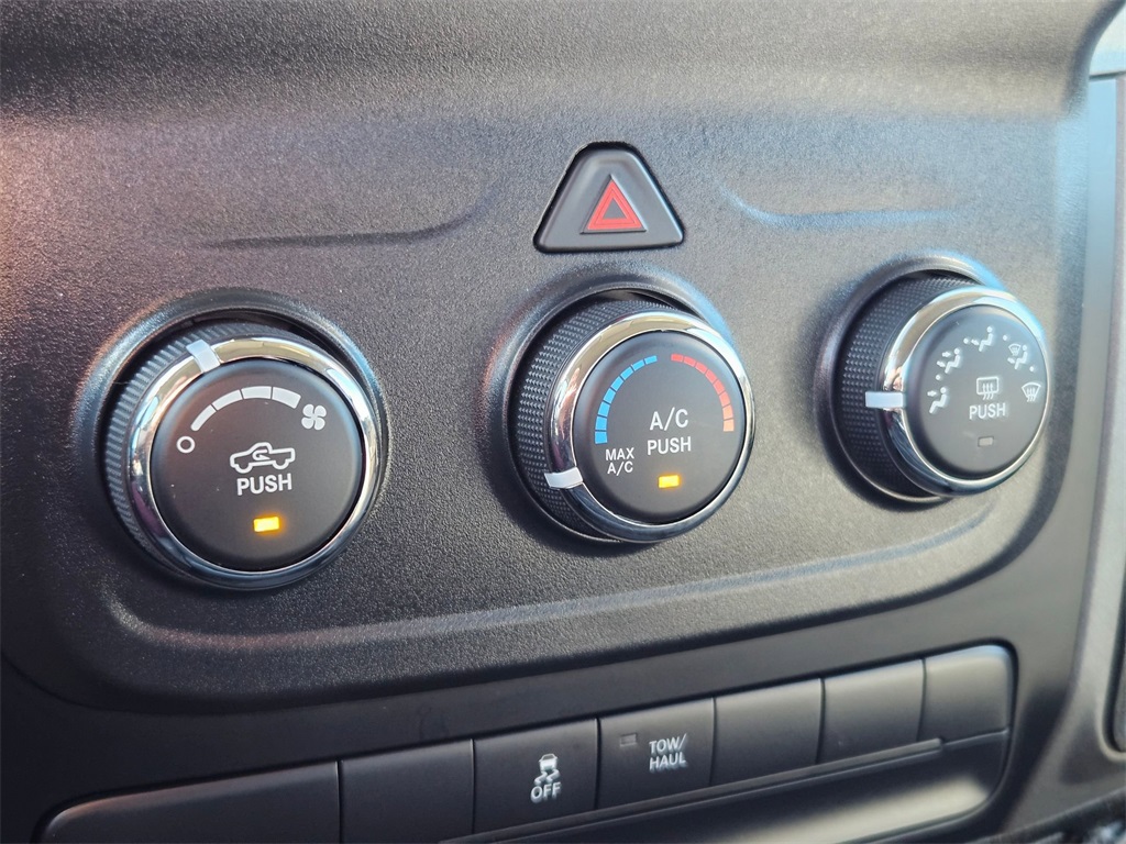 2013 Ram 1500 Tradesman Express photo 22