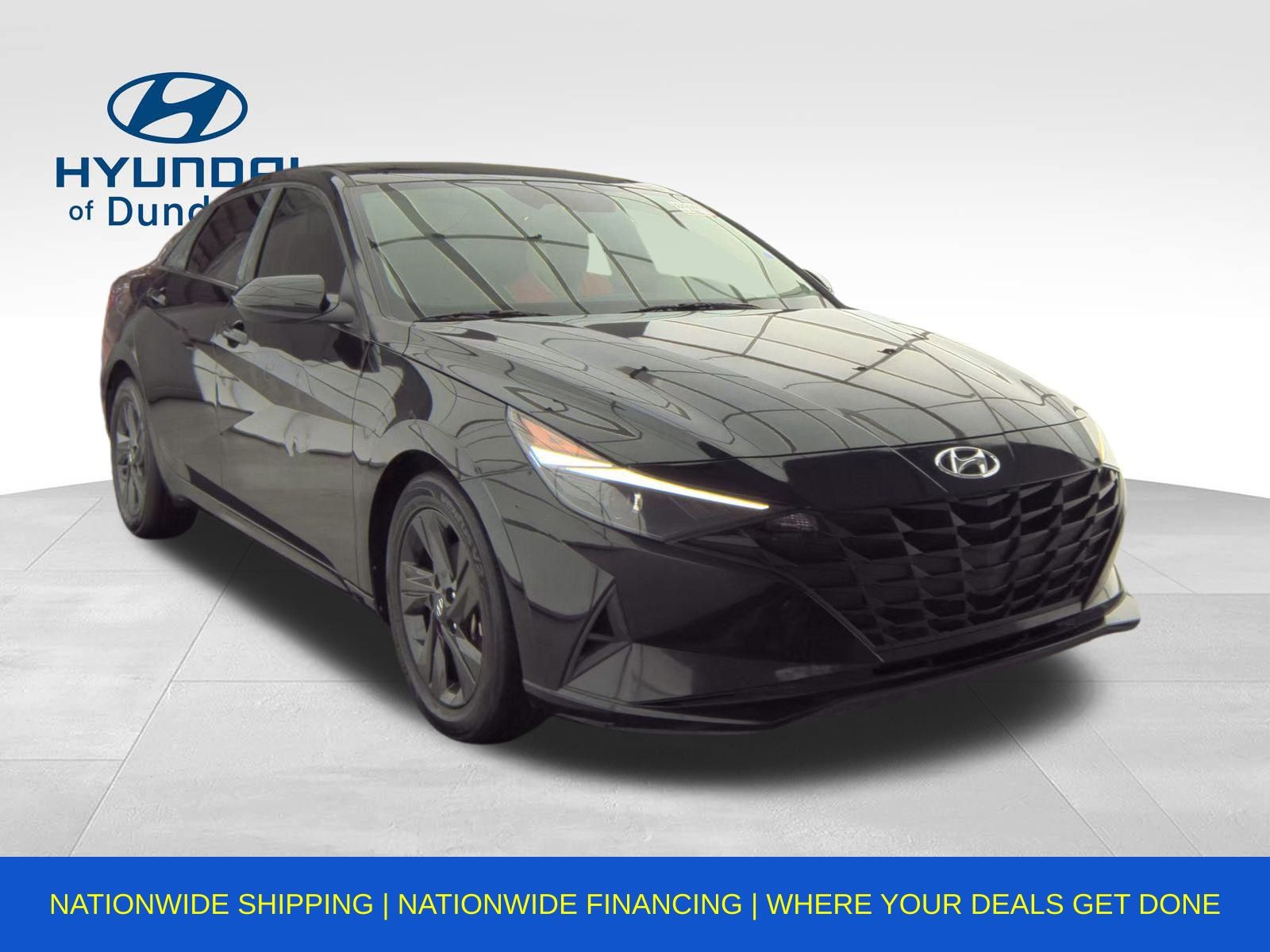 2023 Hyundai Elantra SEL's photo