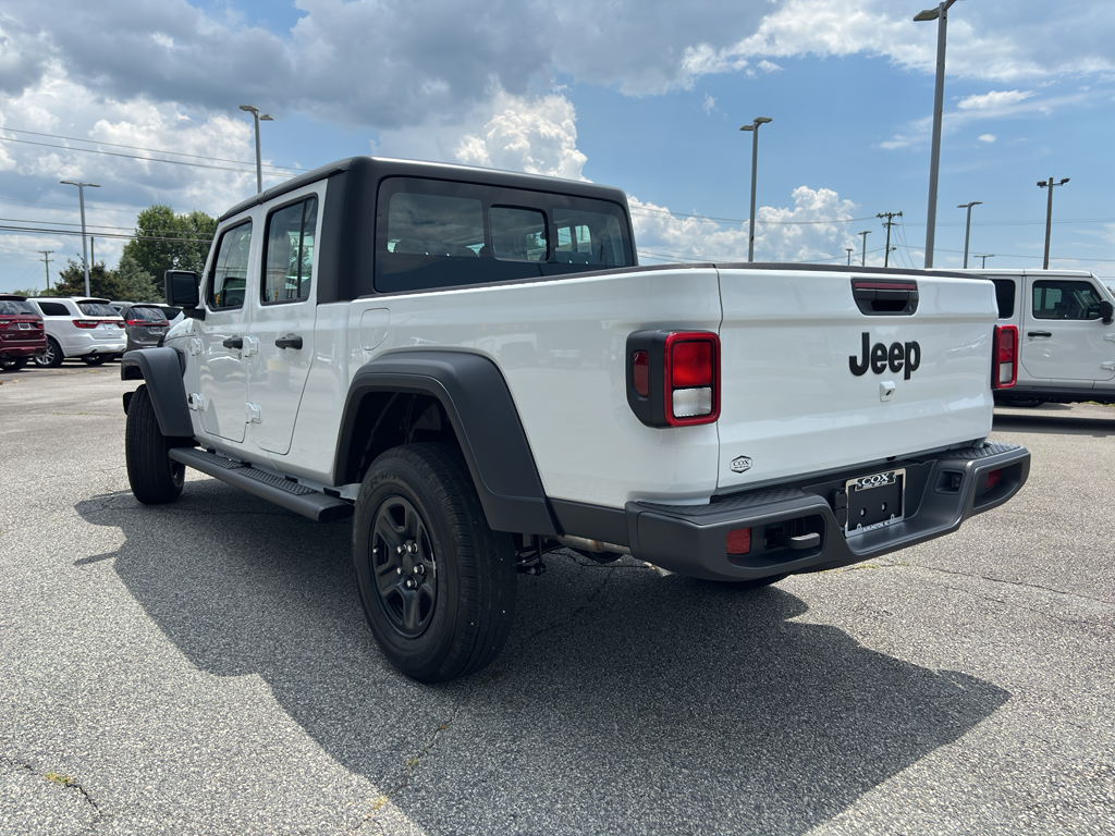 2025 Jeep Gladiator Sport photo 4
