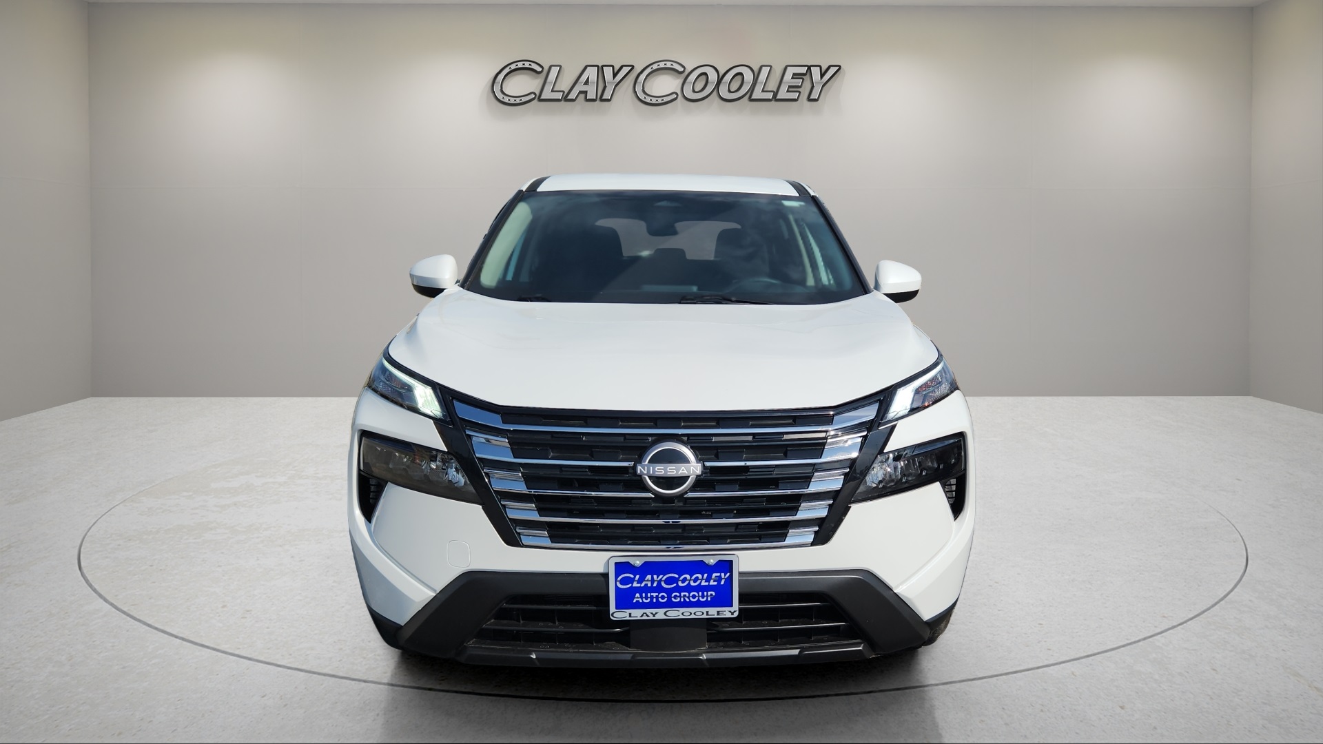 2025 Nissan Rogue SV photo 8