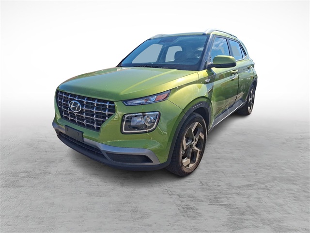 2024 Hyundai Venue SEL photo 2