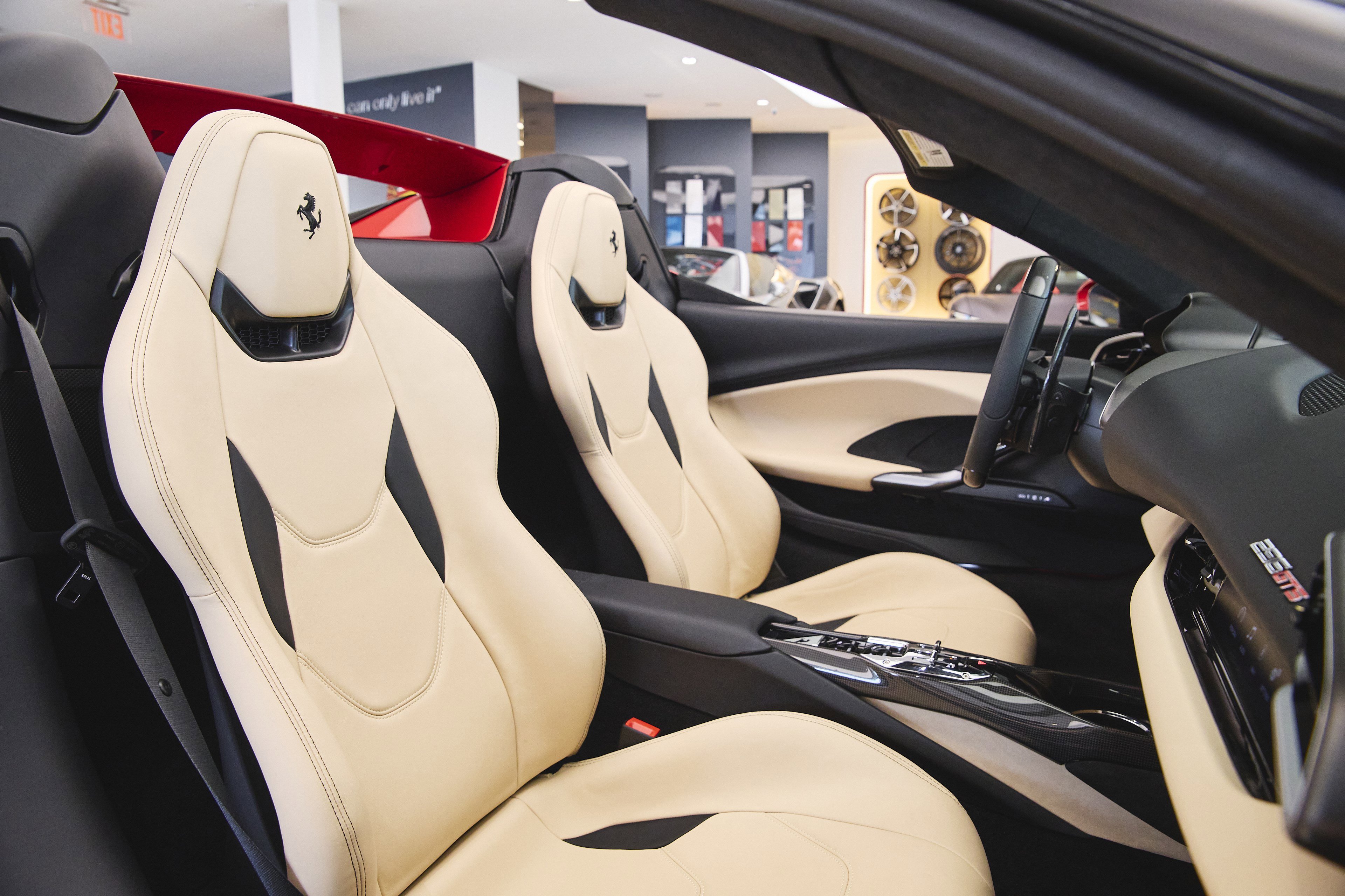 2024 Ferrari 296 GTS photo 10