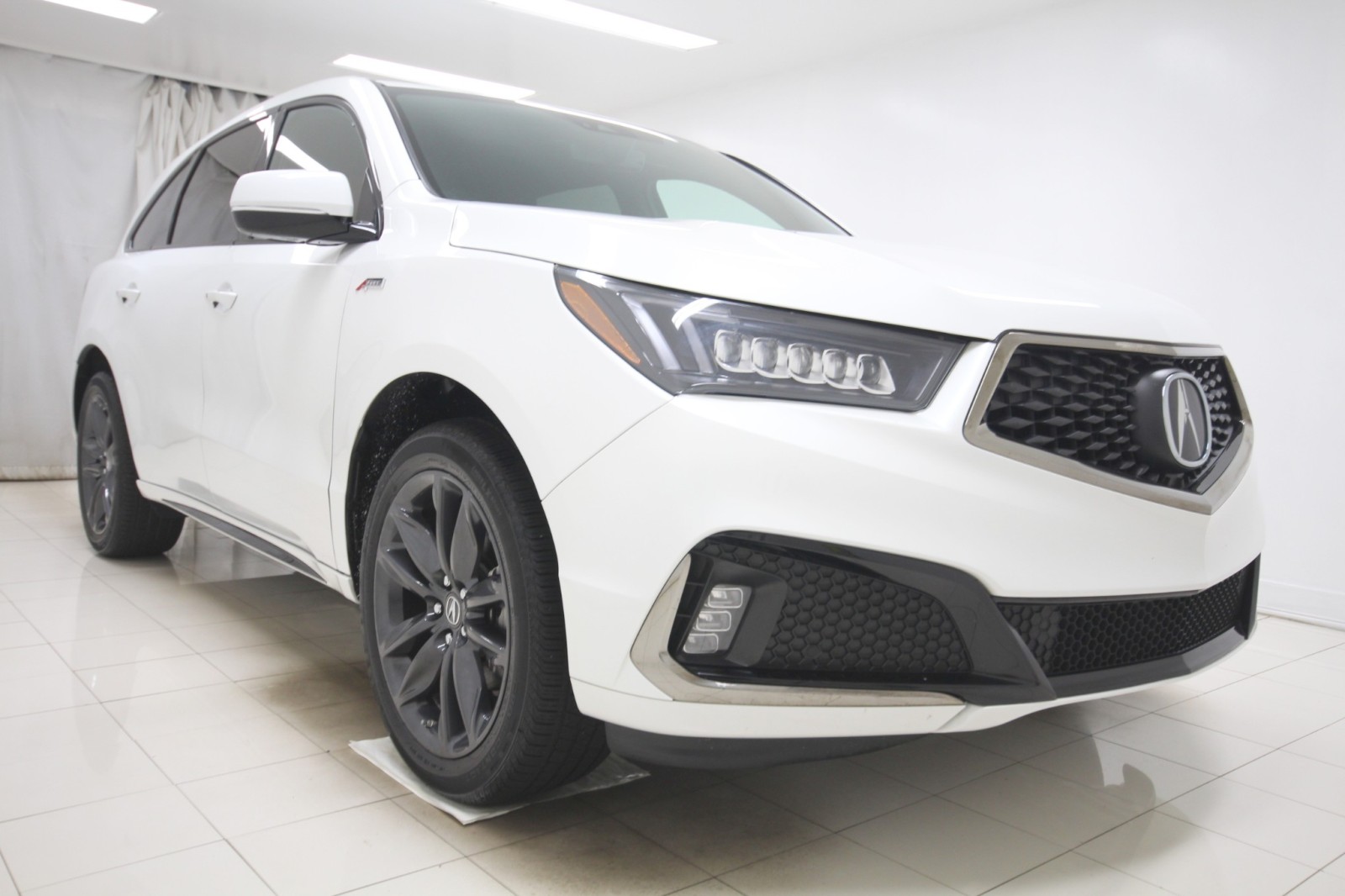 2020 Acura MDX A-Spec SH-AWD photo 21