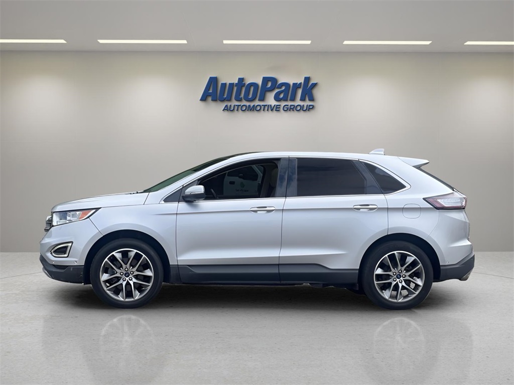 2016 Ford Edge Titanium photo 4