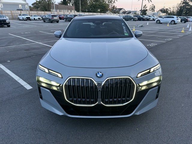2025 Bmw 740i xDrive photo 4