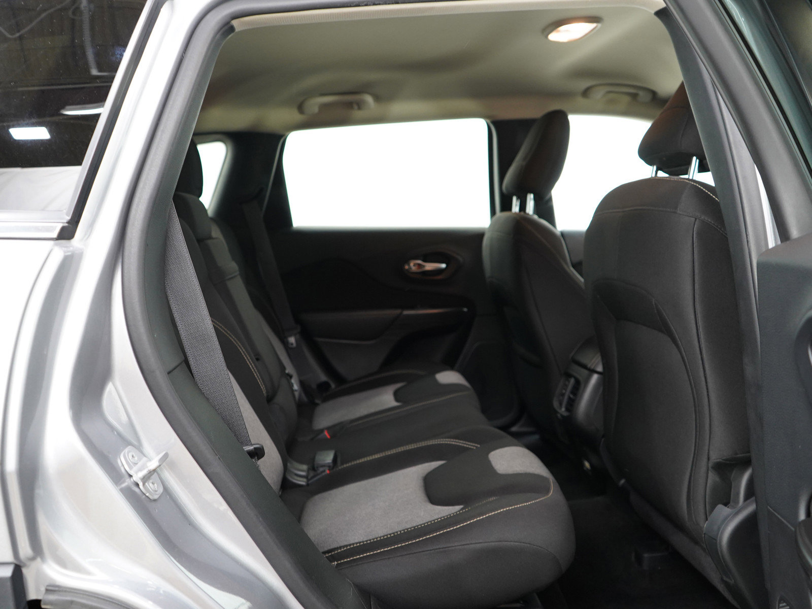 2014 Jeep Cherokee Latitude photo 10