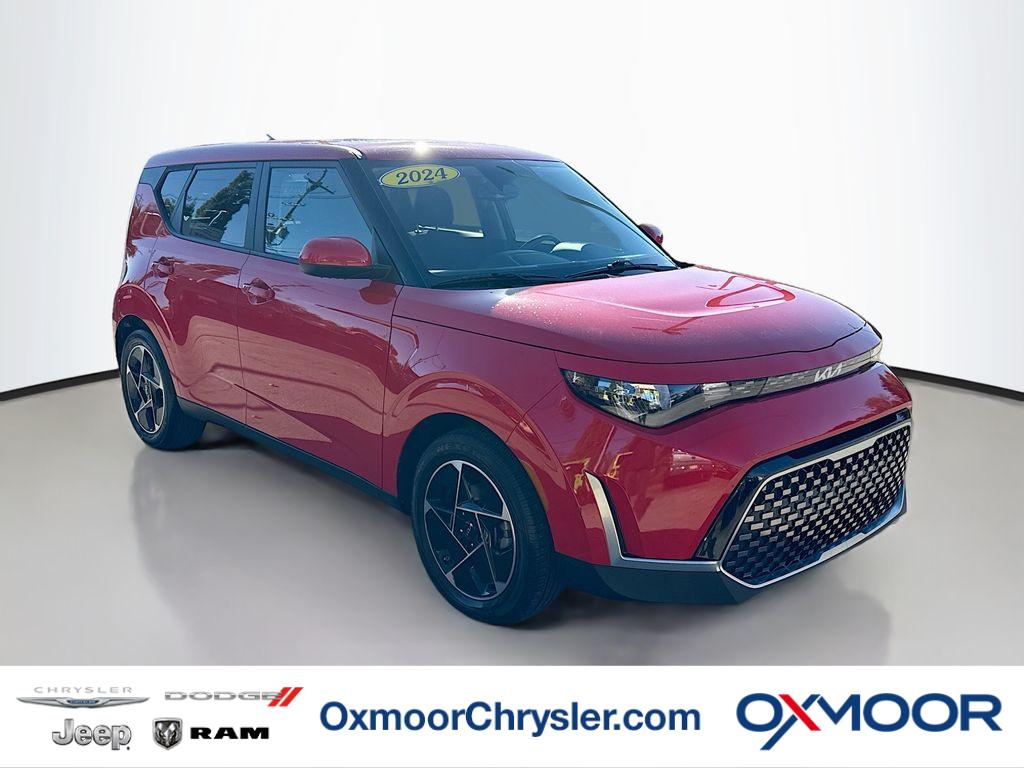 2024 Kia Soul EX's photo