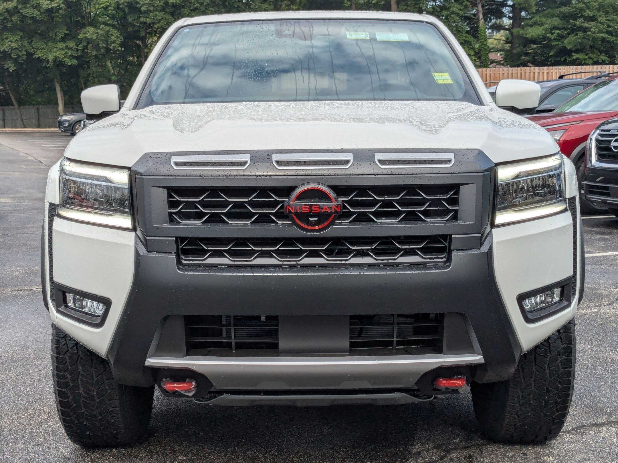 2025 Nissan Frontier PRO-4X photo 5