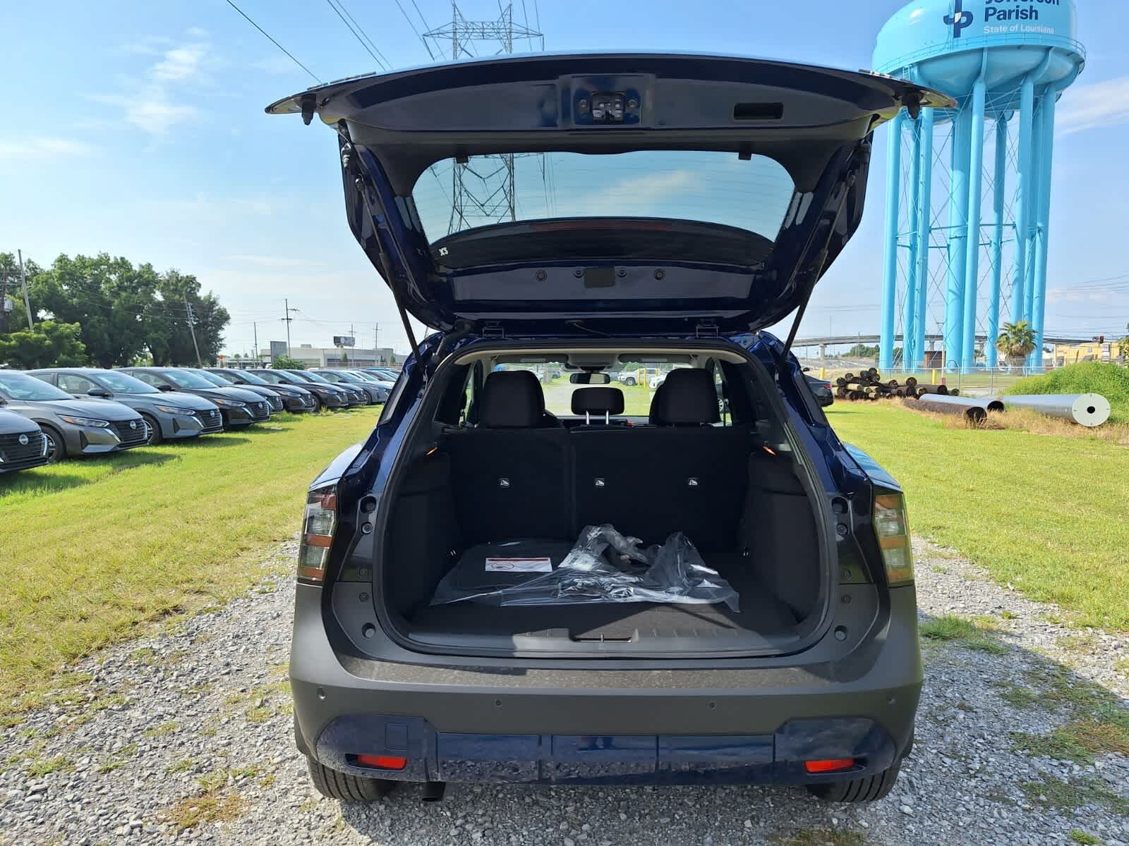 2025 Nissan Kicks SV photo 22