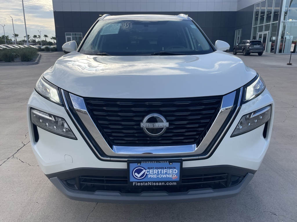 2022 Nissan Rogue SV photo 6