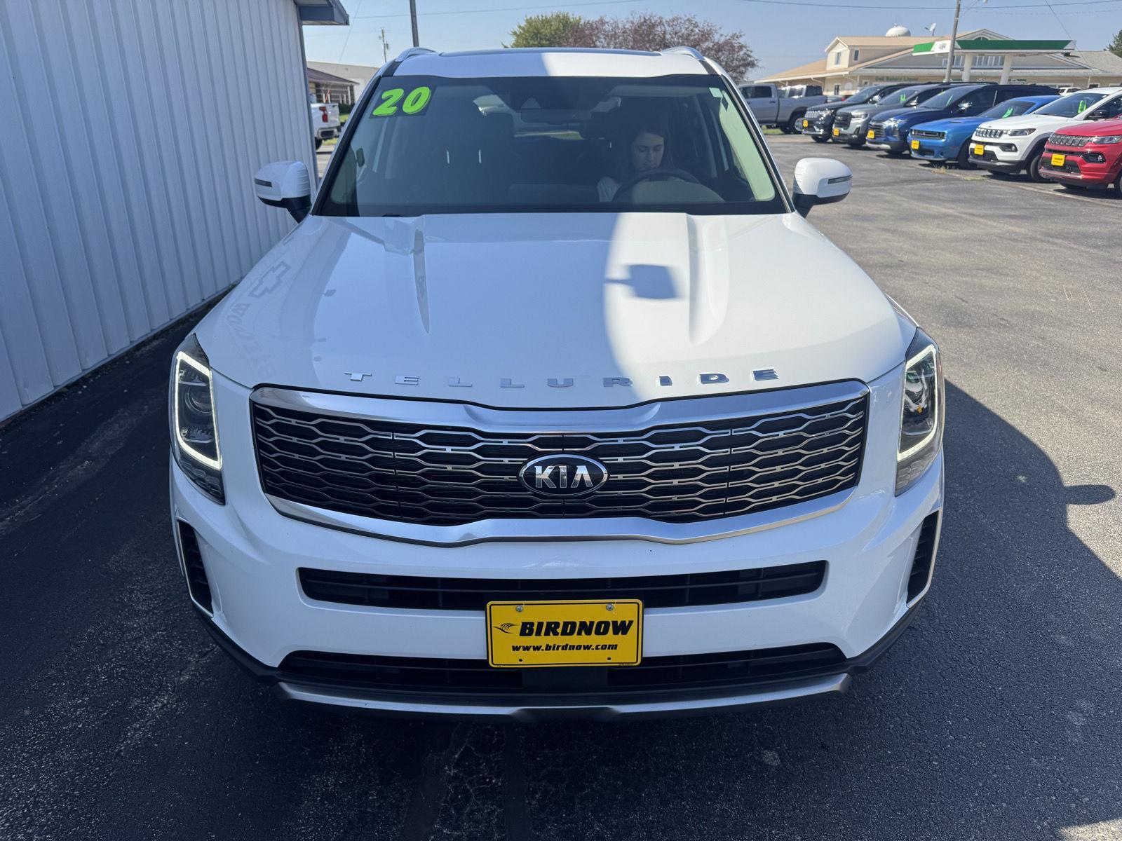 2020 Kia Telluride EX photo 4