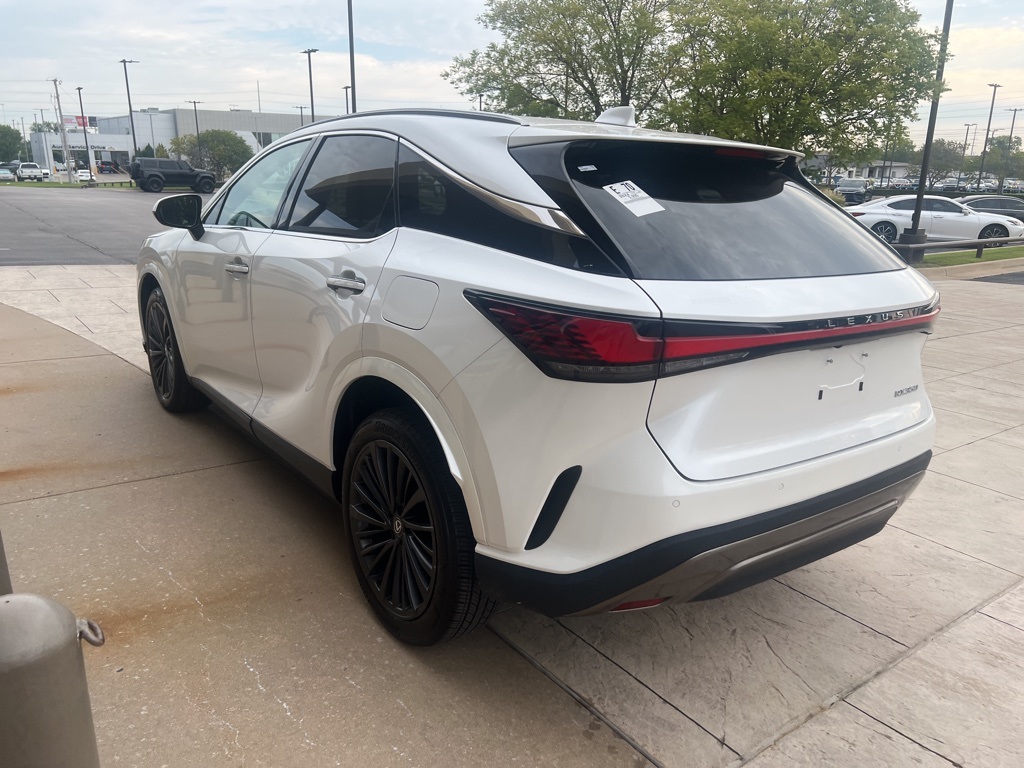 2024 Lexus RX 350 Premium photo 4