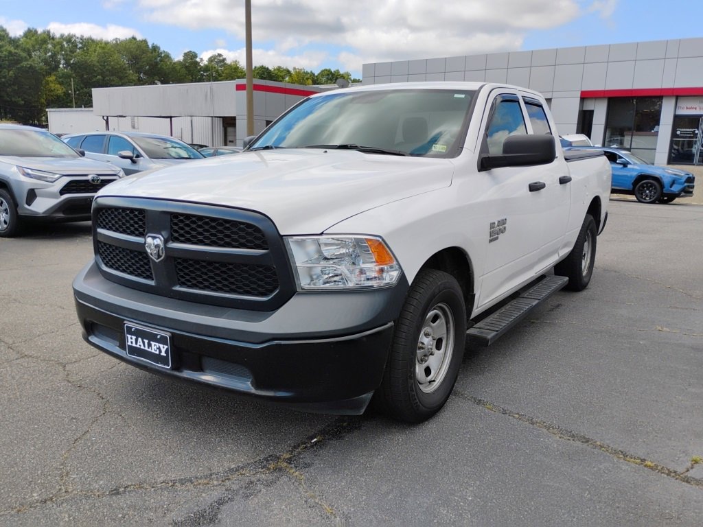 2022 Ram 1500 Classic Tradesman photo 3