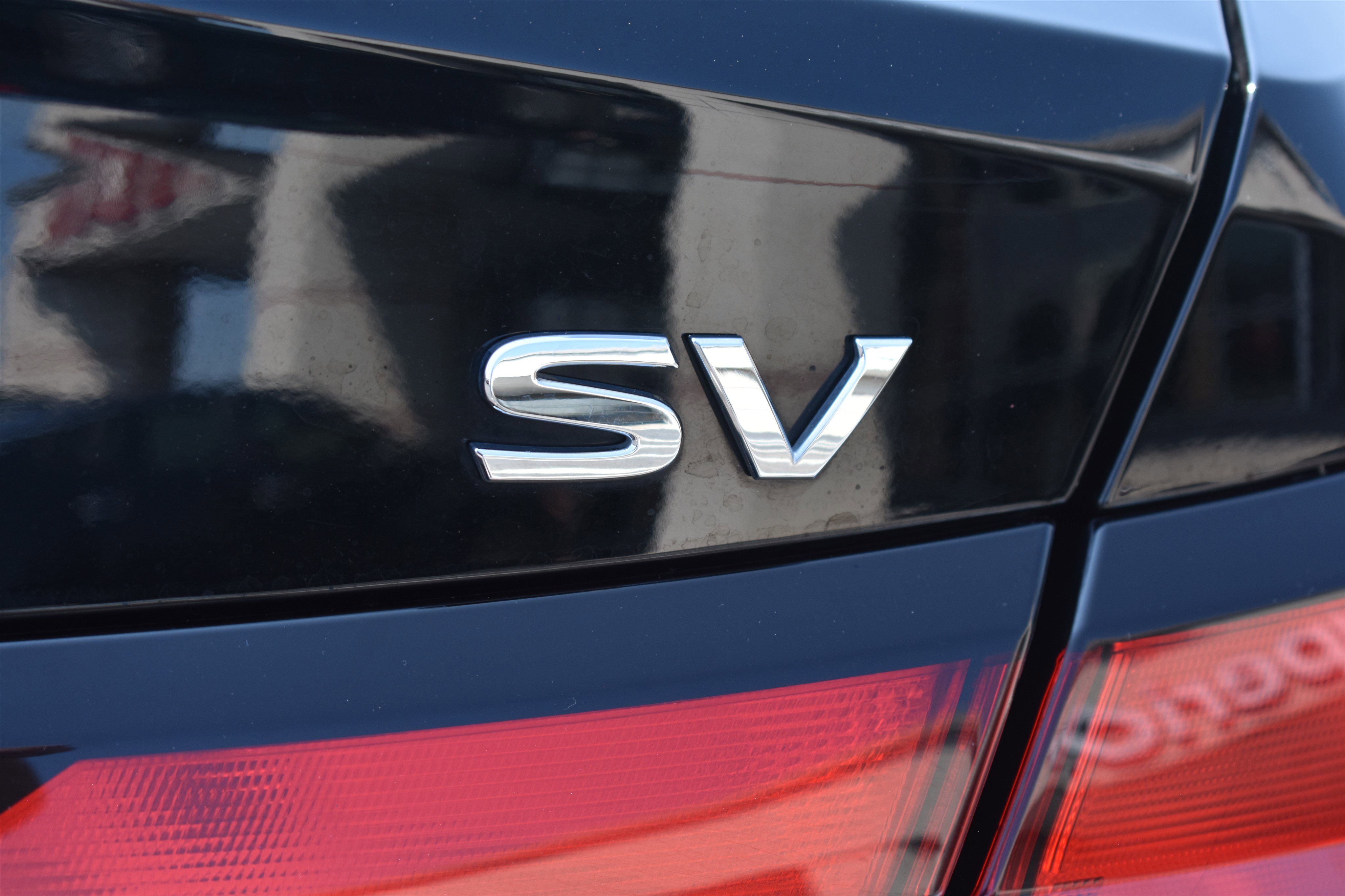 2024 Nissan Versa SV photo 3